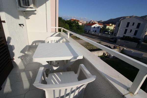 Ara-Ara Apartment Baška Екстериор снимка